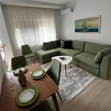 Green Apartment